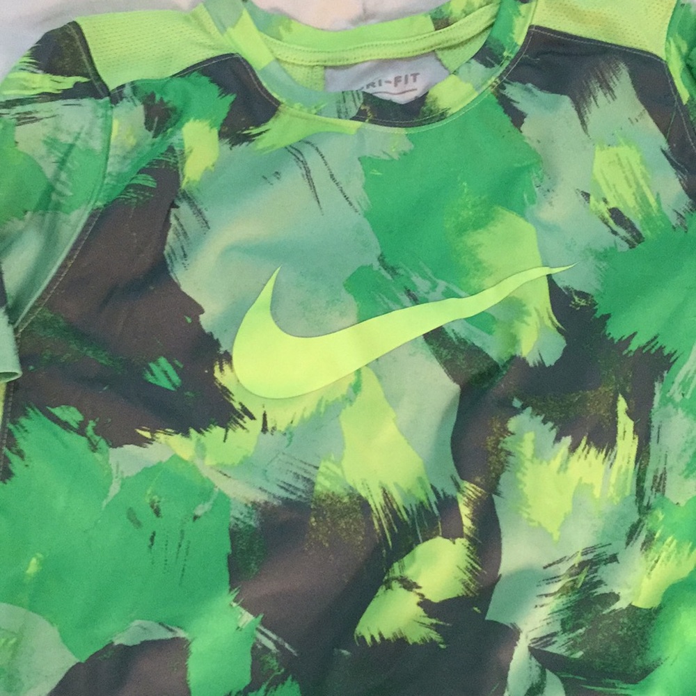 Nike Boys Outfit Sz Large